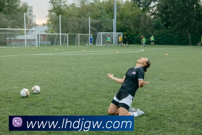 雷火电竞官网APP 体育赛事宣传图